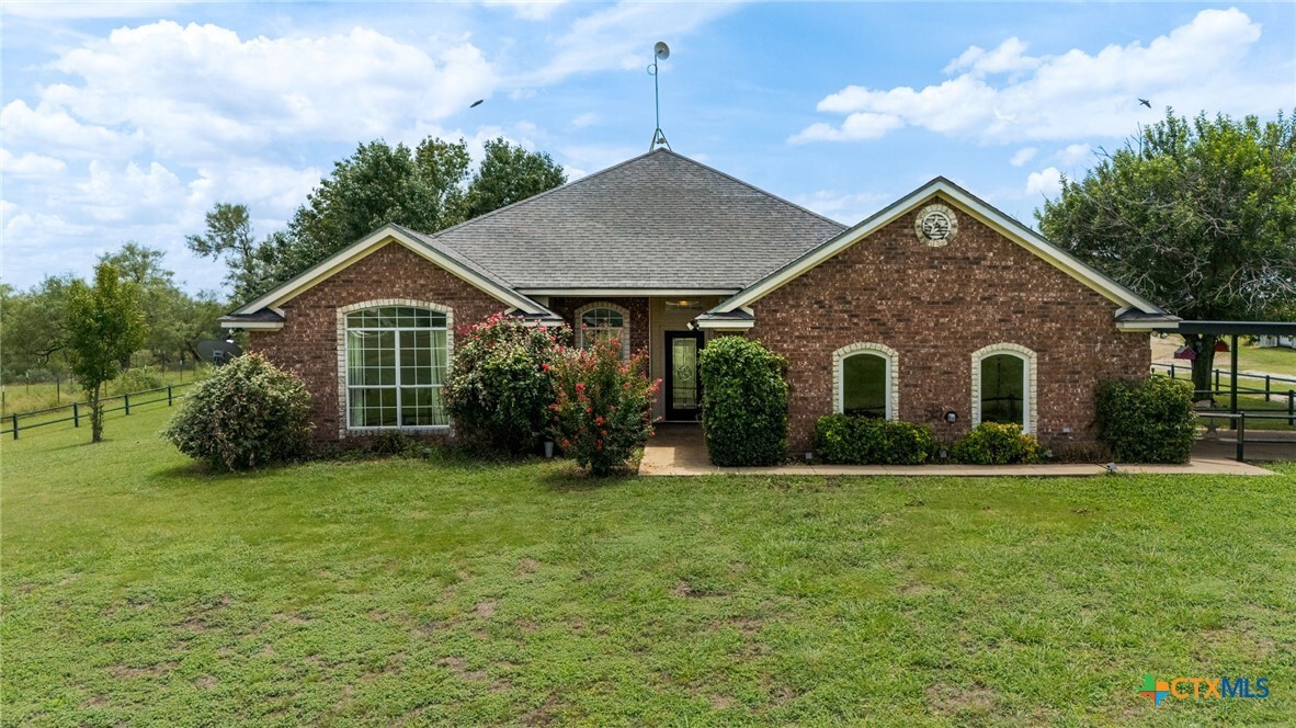 Property Photo: 1620 Fm 107 TX 76528