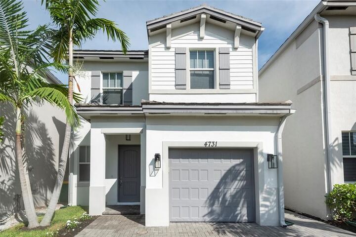 Property Photo:  4731 NW 48th Ter  FL 33319 