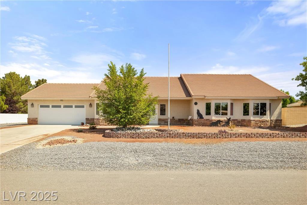 Property Photo: 5410 Fernwood Court NV 89061