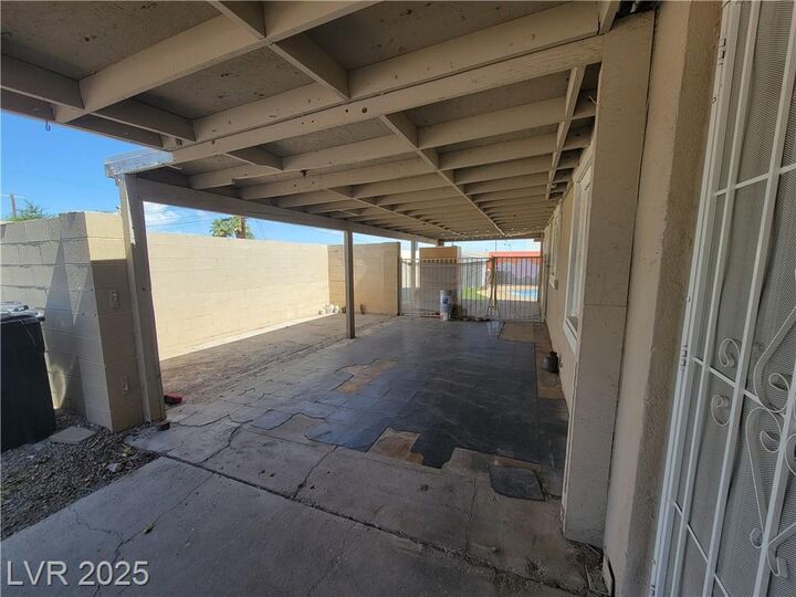 Property Photo: 617 National Street NV 89015