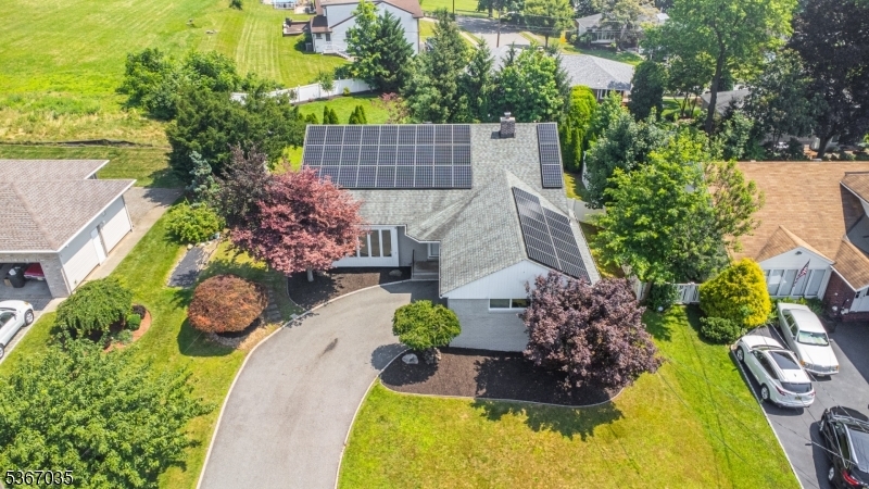 Property Photo: 32 Brantwood Pl NJ 07013