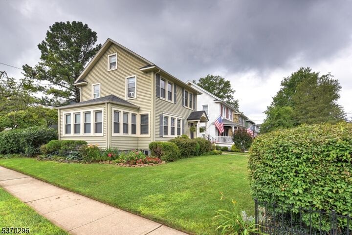 Property Photo: 224 E Cliff St NJ 08876
