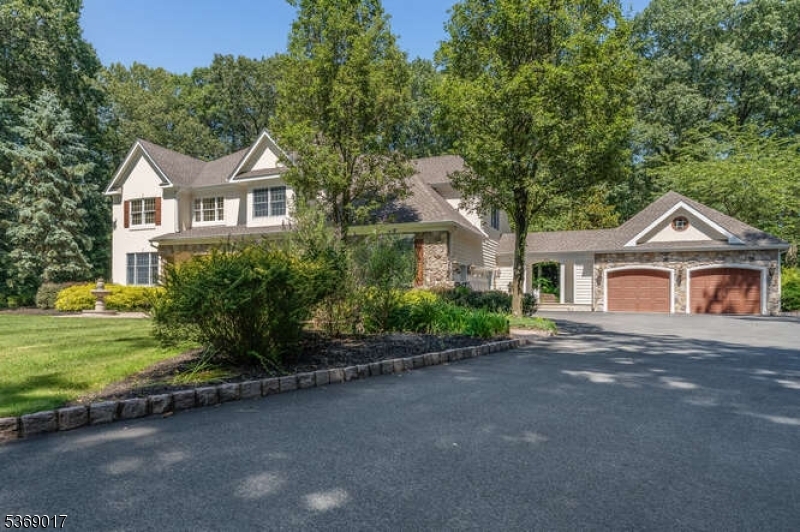 Property Photo: 16 Overlook Rd NJ 08889