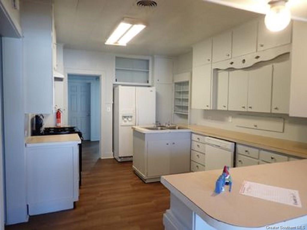 Property Photo: 318 S Welty Street LA 70647