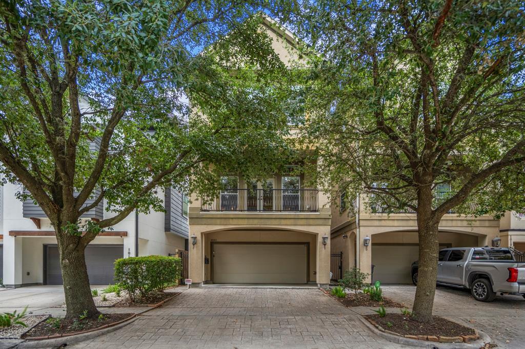 1013 Crocker Street  Houston TX 77019 photo