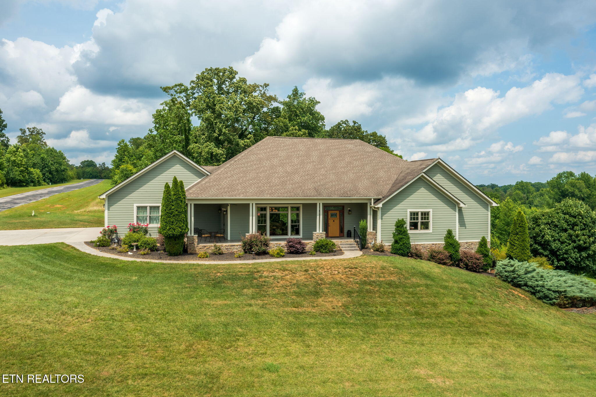 433 Water View Drive  Rockwood TN 37854 photo