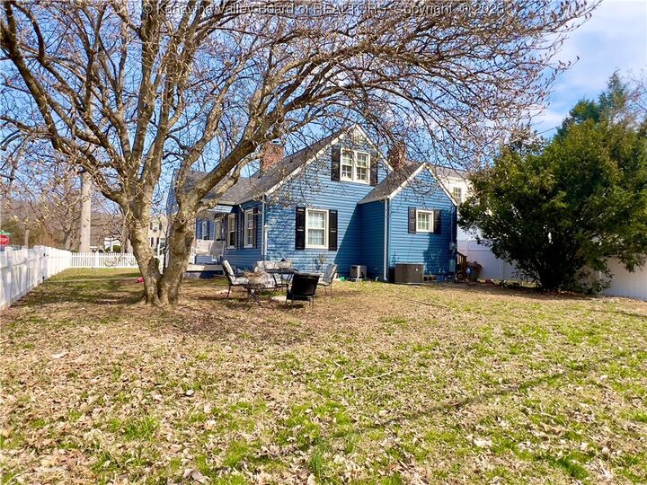 Property Photo:  602 43rd Street SE  WV 25304 