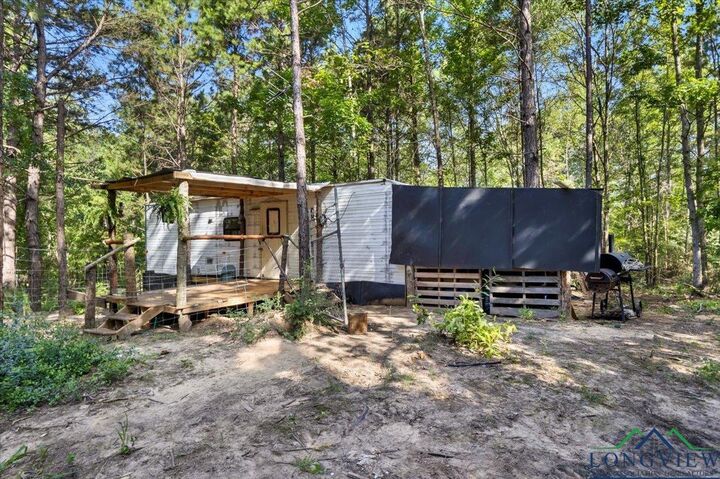 Property Photo:  2469 N County Road 222  TX 75652 