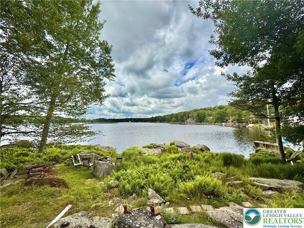 Property Photo: 2505 Waterfront Drive PA 18466