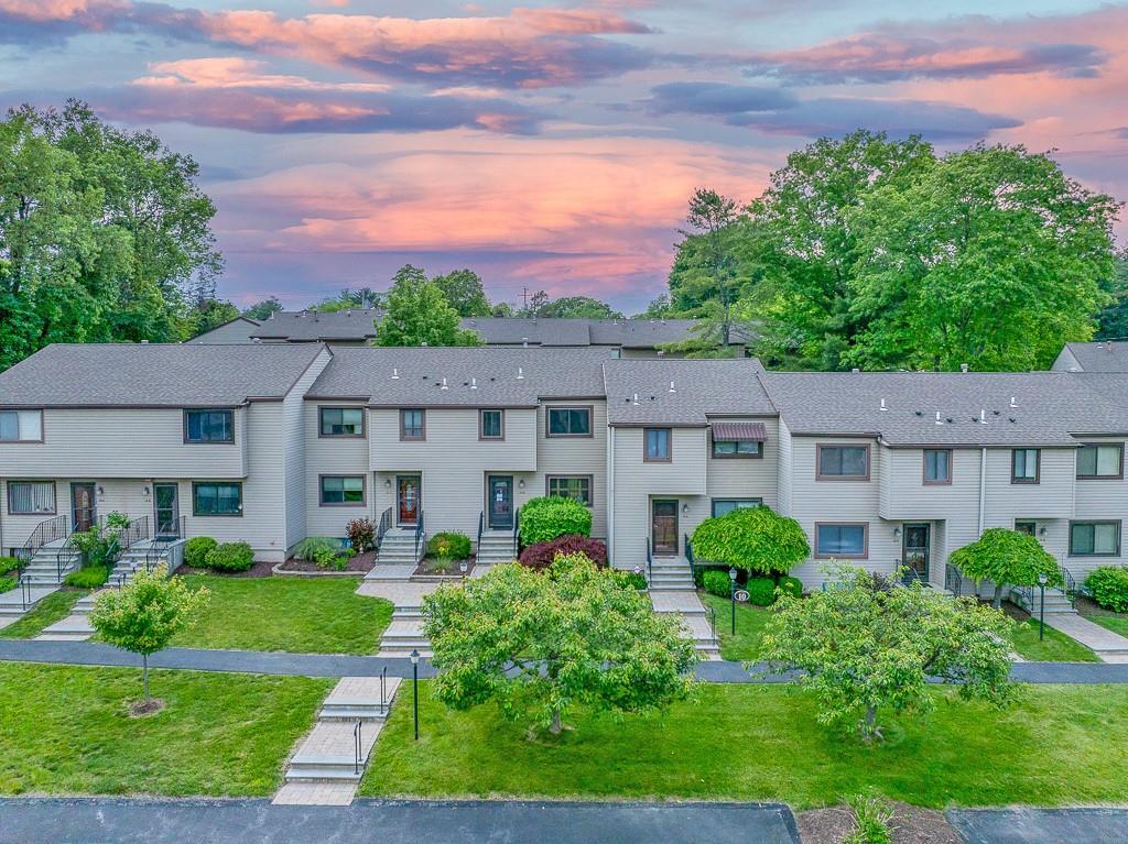 Property Photo: 10 Squires Gate D NY 12603