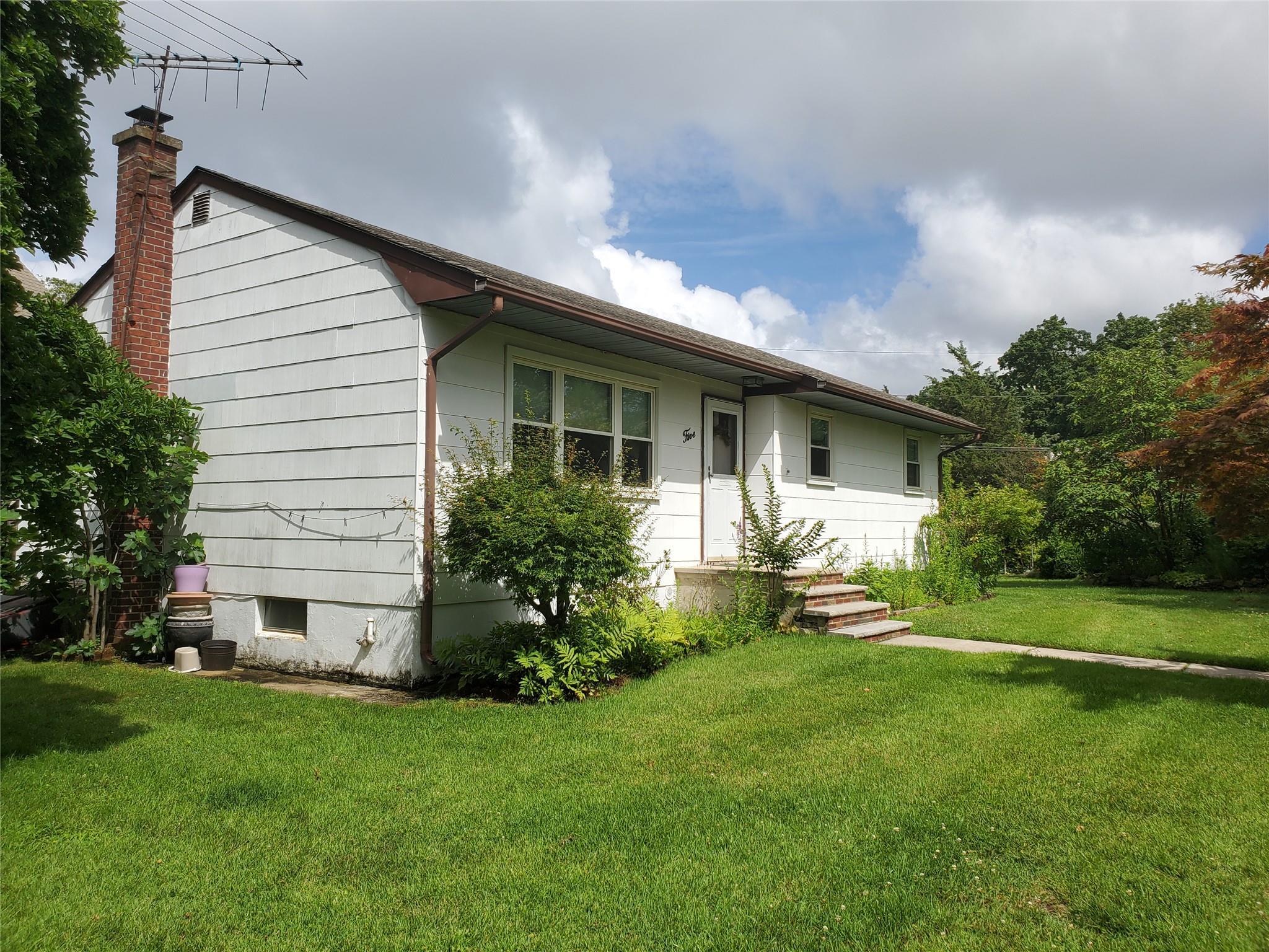 Property Photo:  5 Uranus Road  NY 11778 