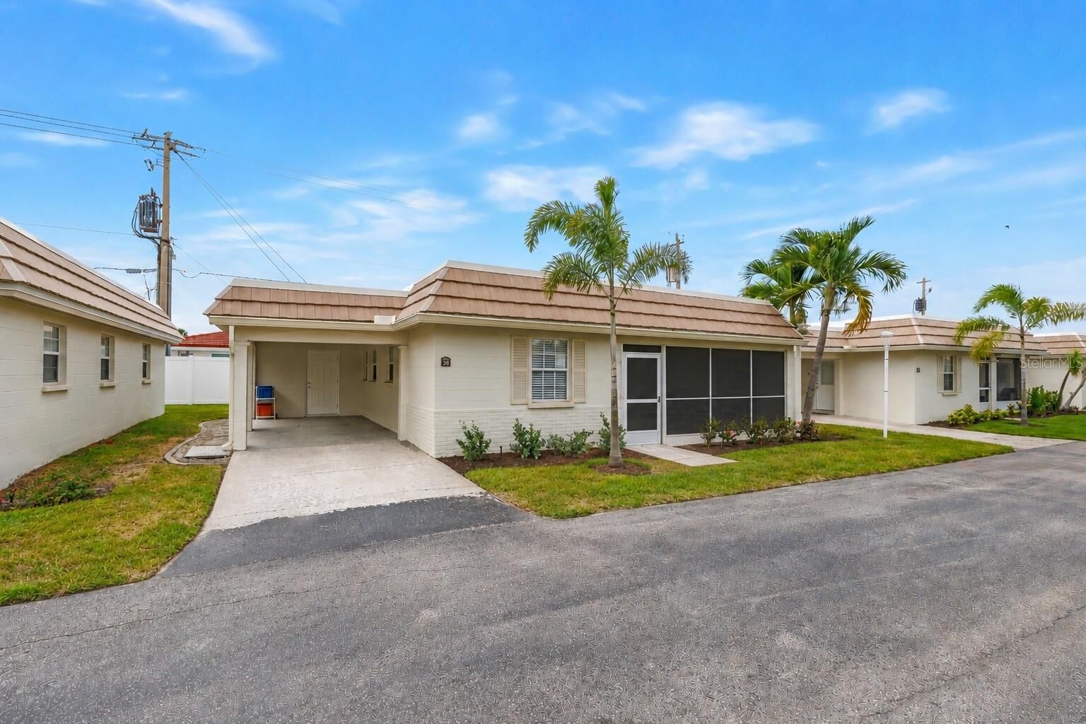 Property Photo:  6150 Midnight Pass Road V38  FL 34242 
