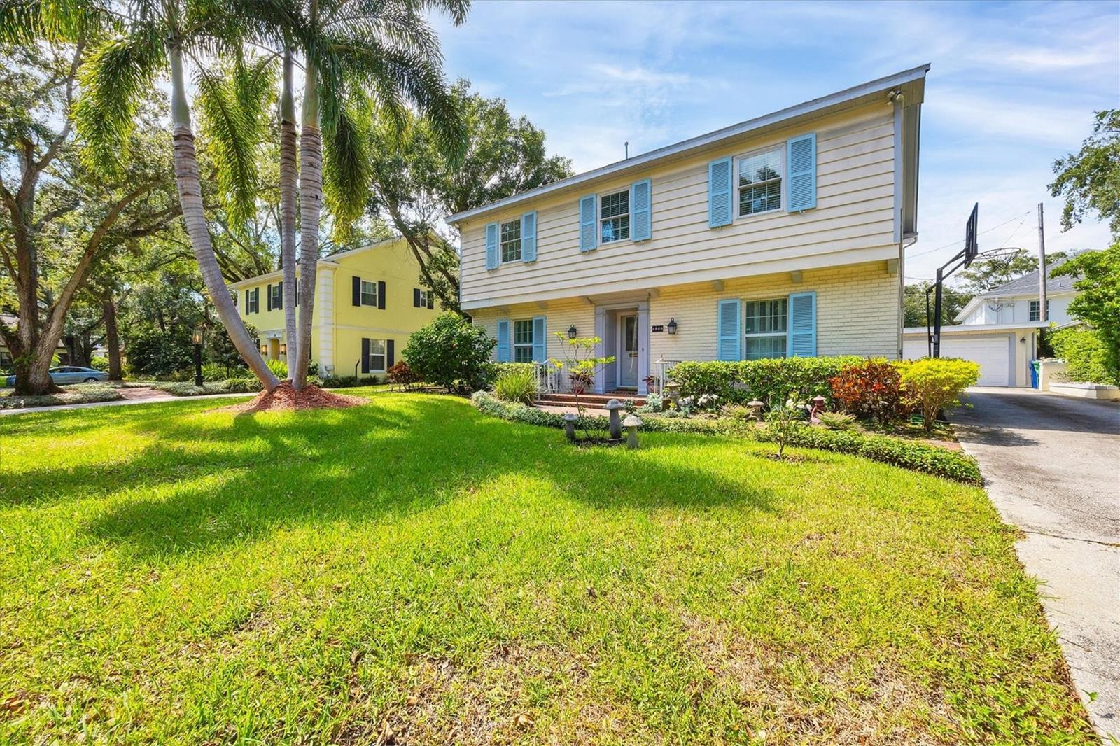 Property Photo:  1229 S Roxmere Road  FL 33629 