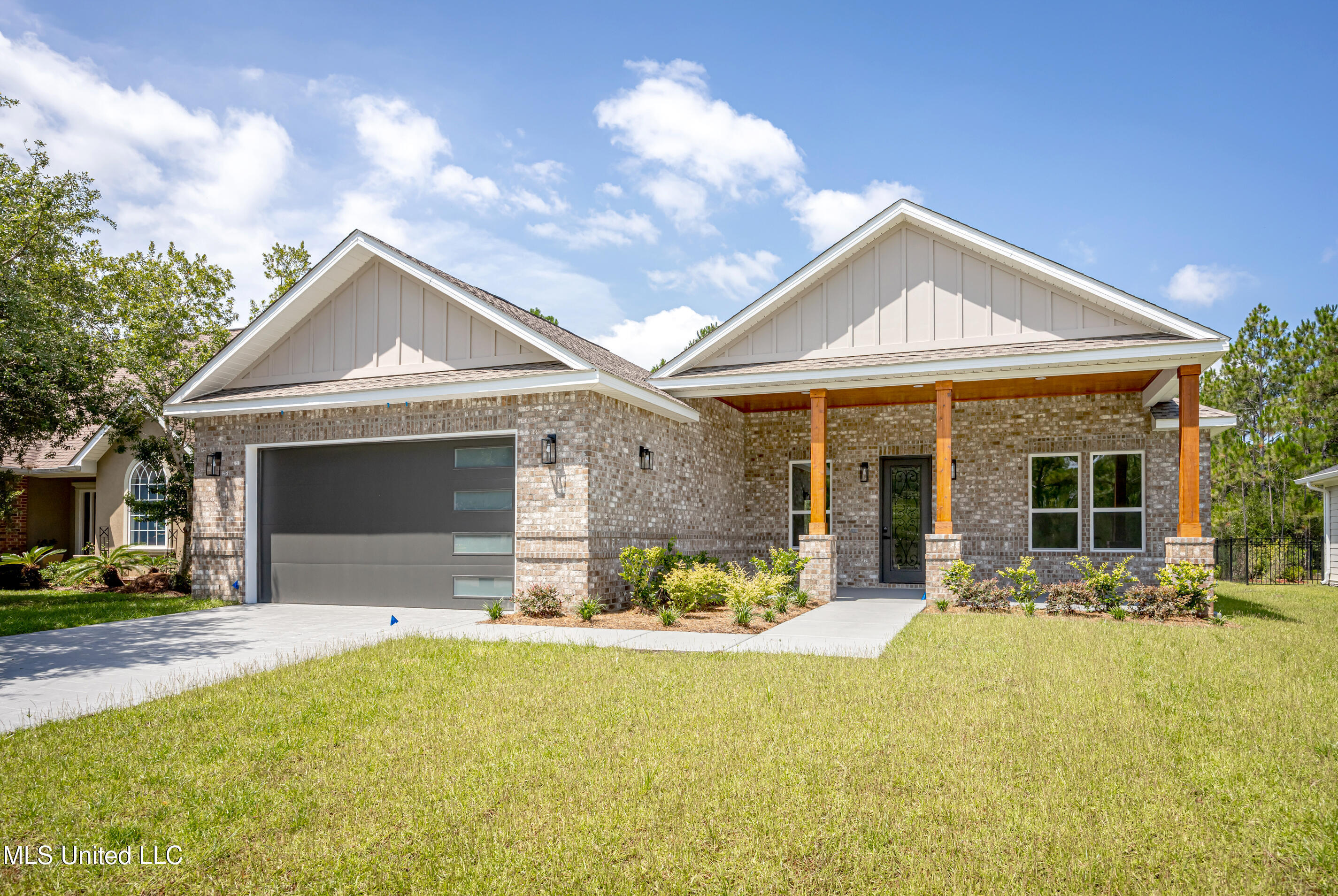 Property Photo:  3615 Pine Neddle Circle  MS 39553 