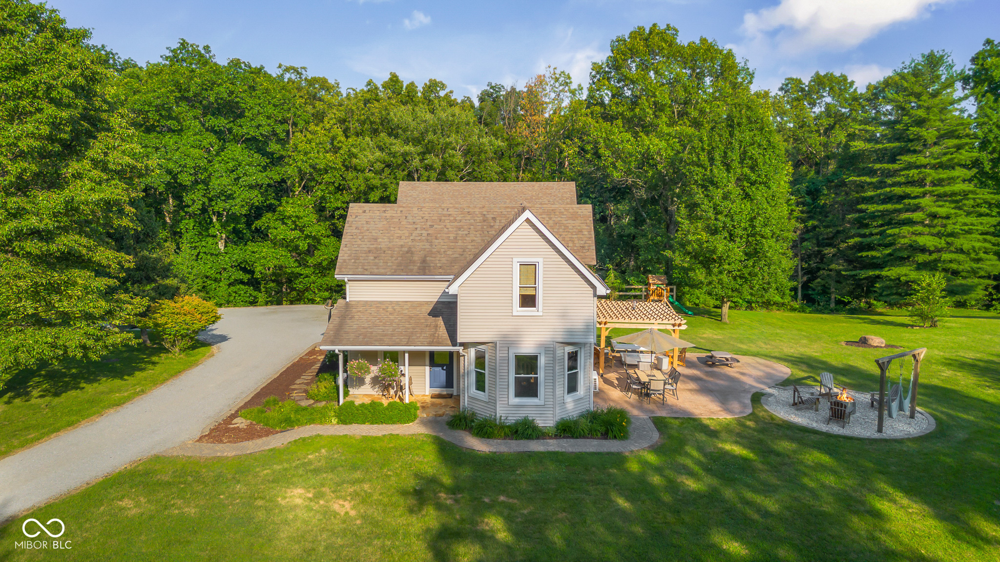 Property Photo: 13421 Bellsville Pike IN 47201