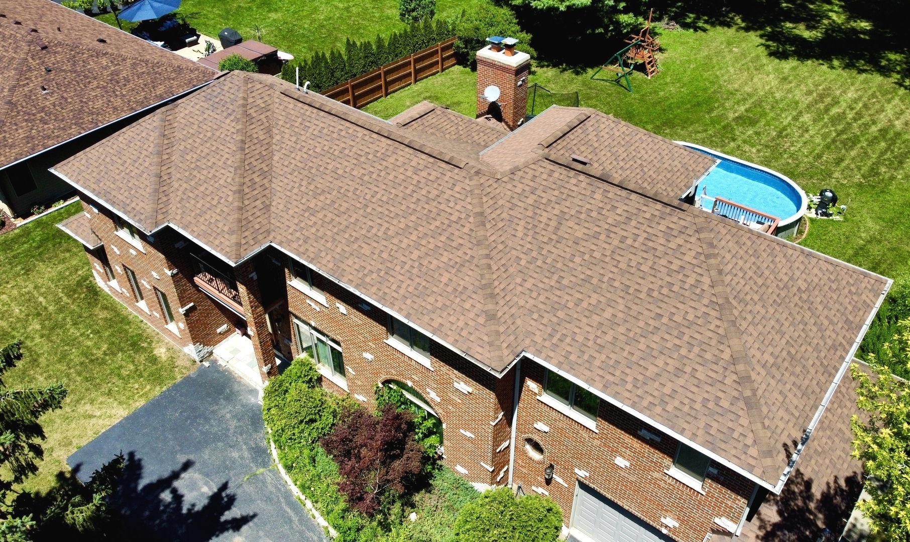 Property Photo: 404 W Camp McDonald Road IL 60070