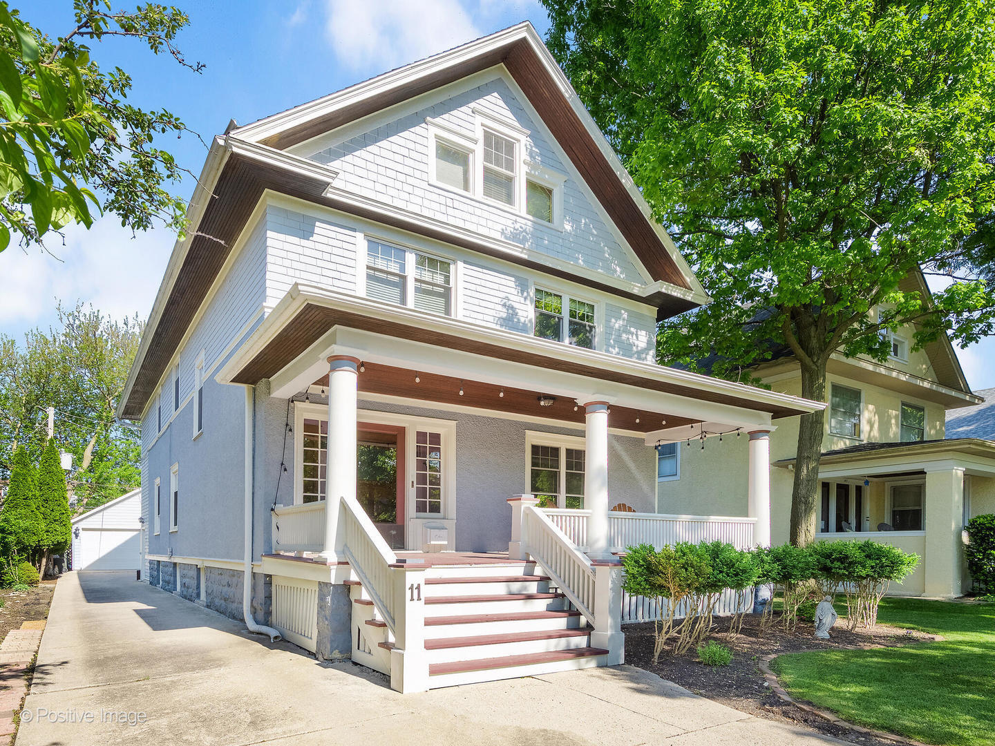 Property Photo: 11 S Catherine Avenue IL 60525