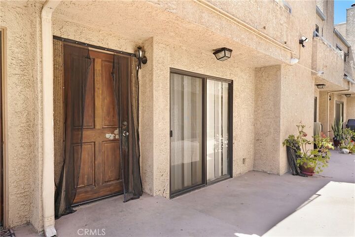 Property Photo: 8331 Cedros Avenue 11 CA 91402
