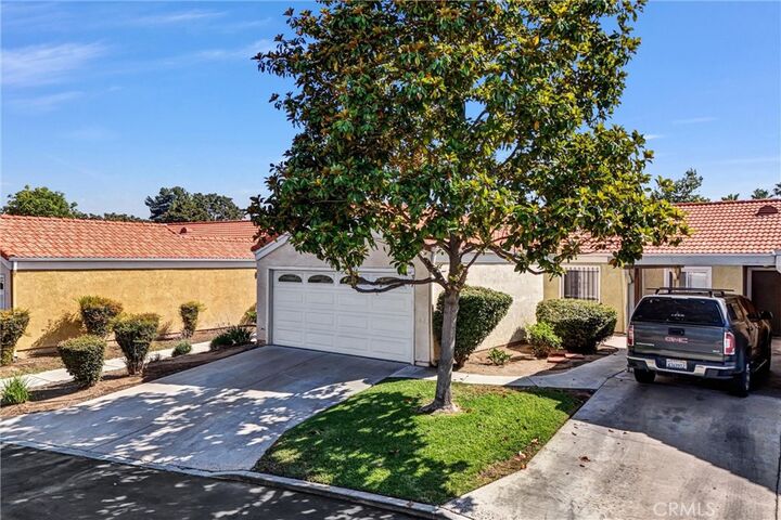 Property Photo:  3738 Harrison Street 31  CA 92503 