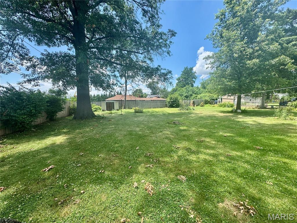 Property Photo:  1709 Korando Avenue  MO 63114 