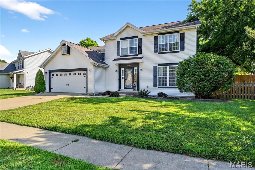 Property Photo:  219 Royalltrail Lane  MO 63368 
