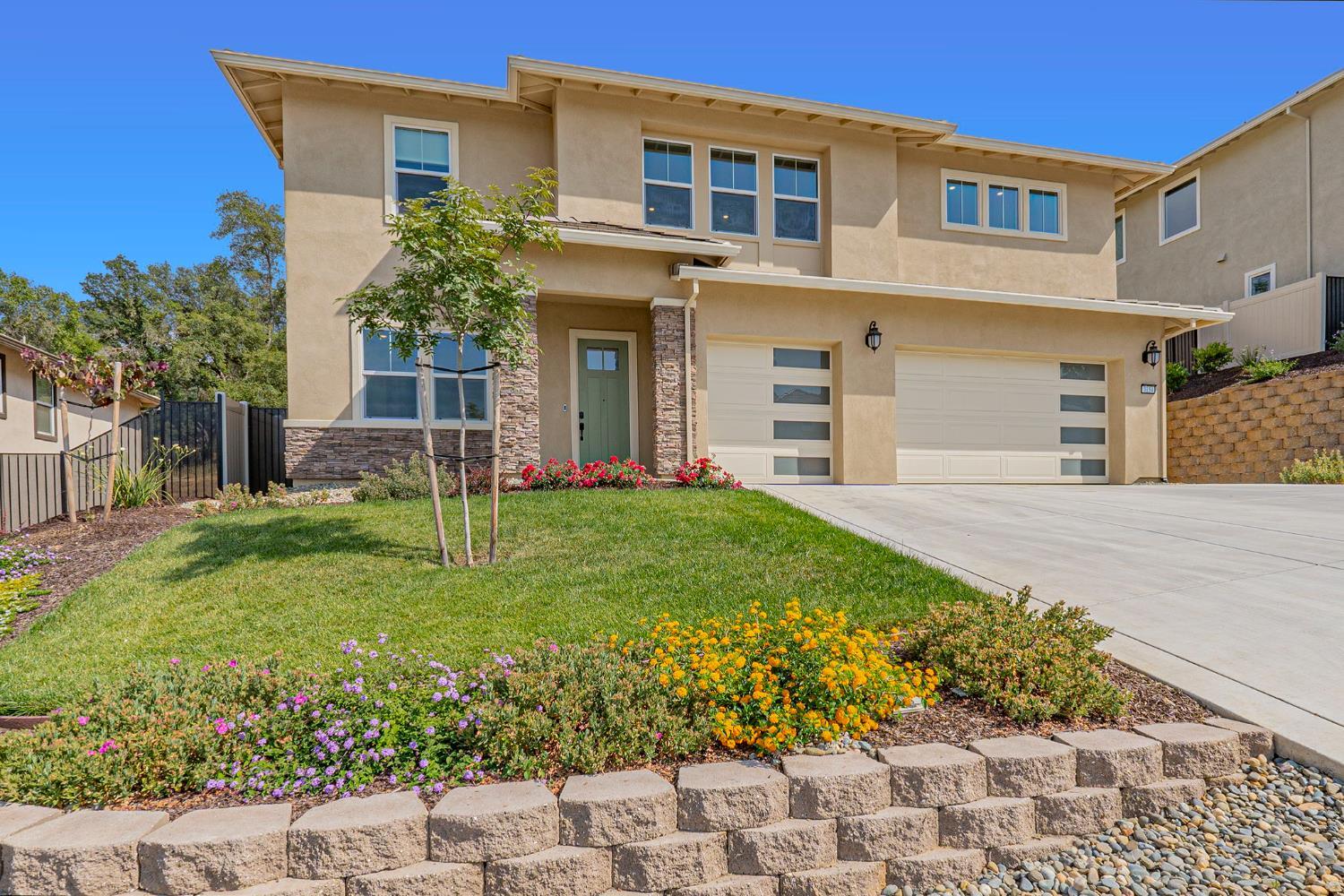 Property Photo: 3154 Red Granite Drive CA 95762