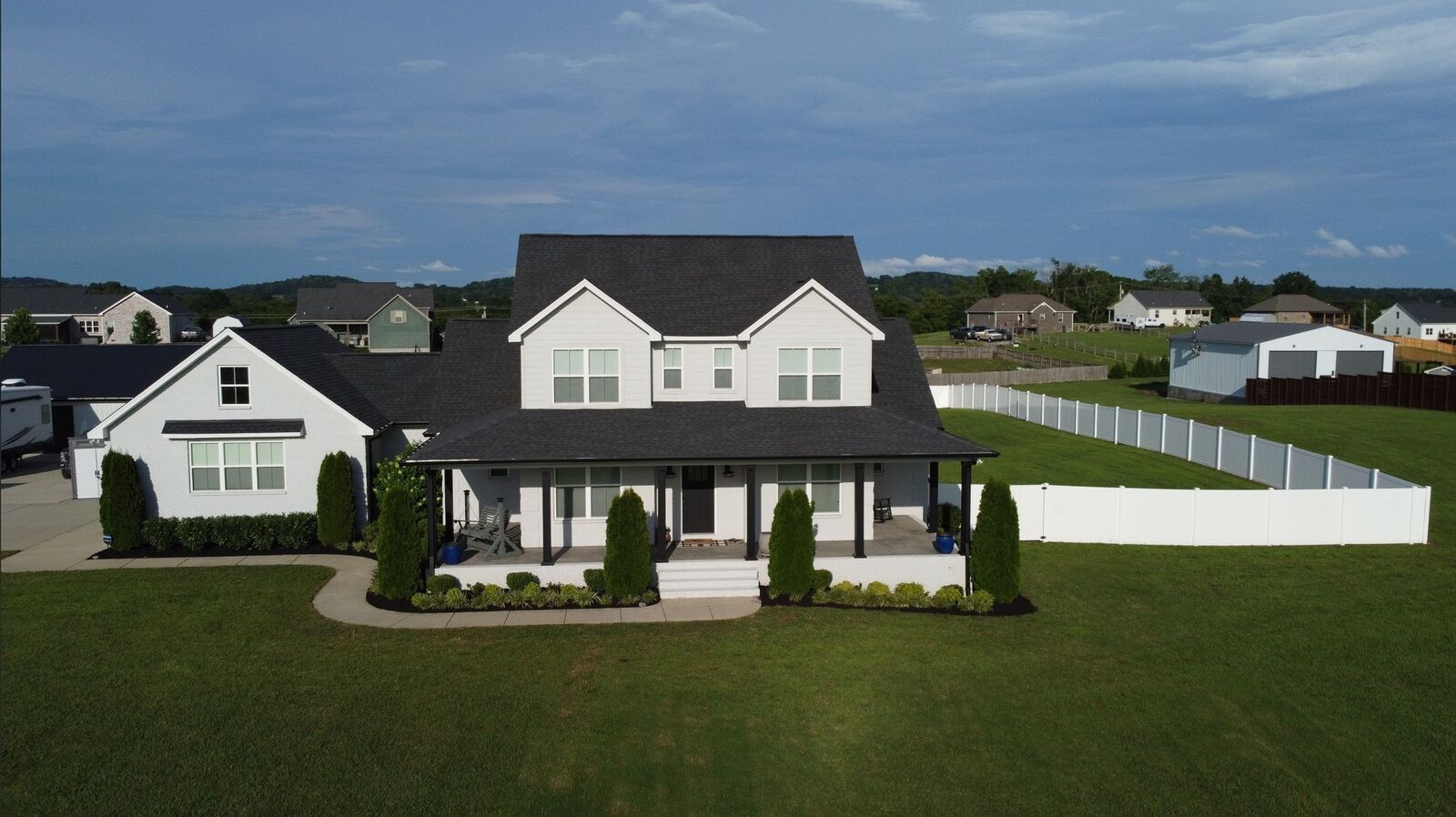 Property Photo:  150 Bryson Ln  TN 37031 