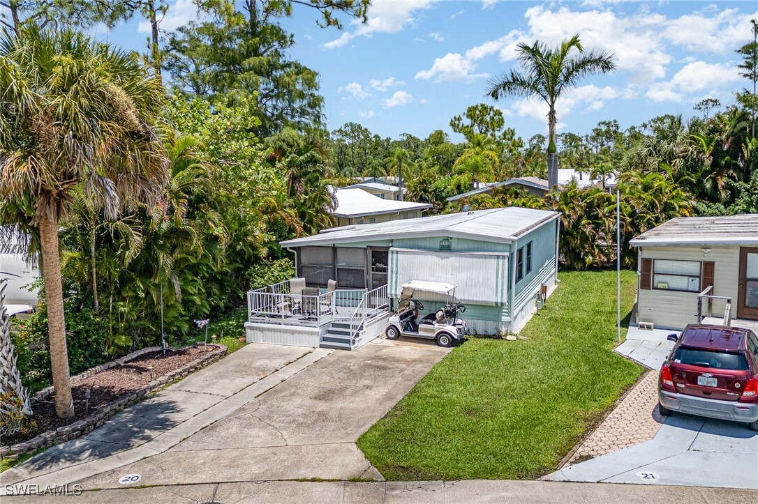 Property Photo: 10839 Barred Owl Circle FL 33928