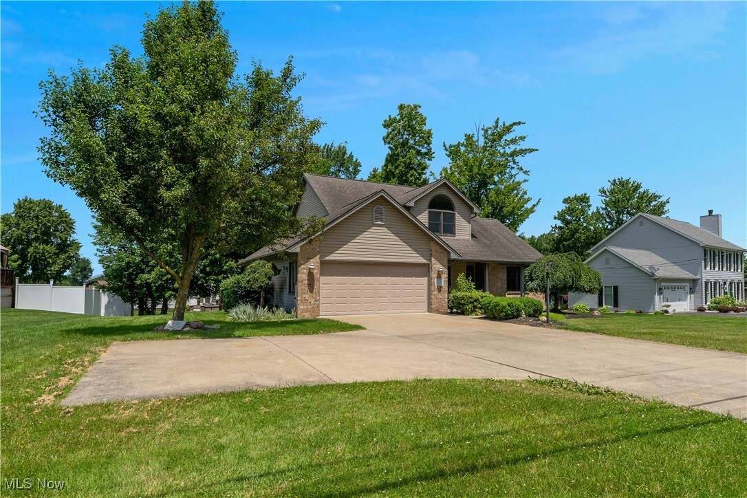 Property Photo: 230 Clingan Road OH 44471