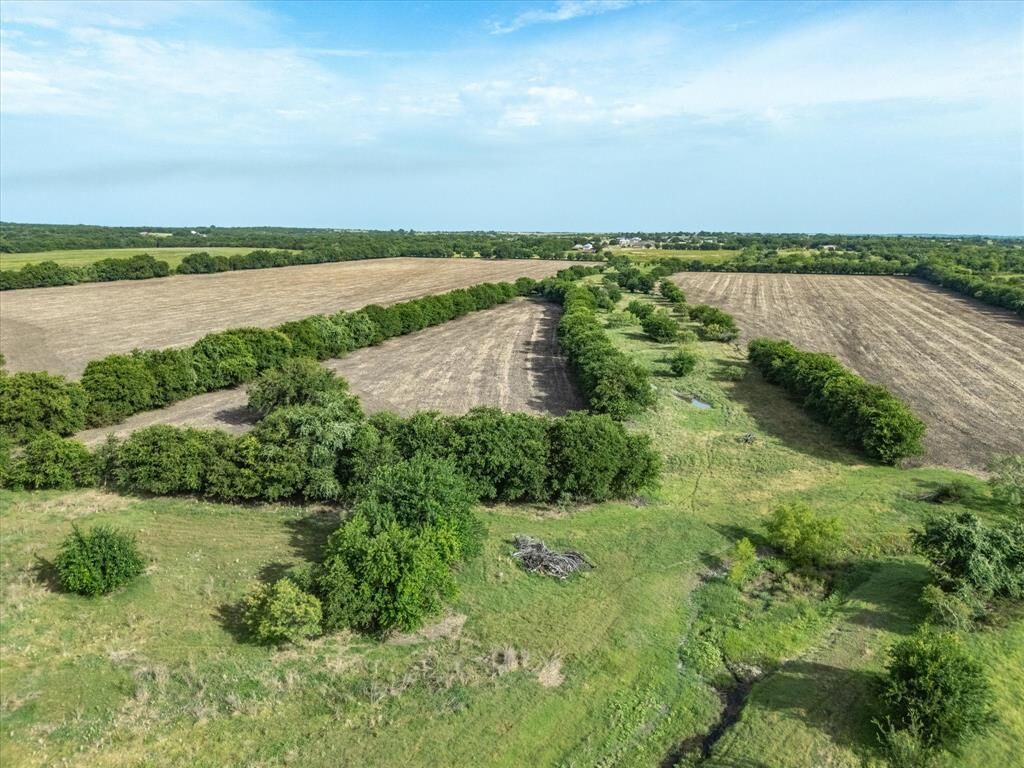 Property Photo: 3506 County Road 1106 TX 76093