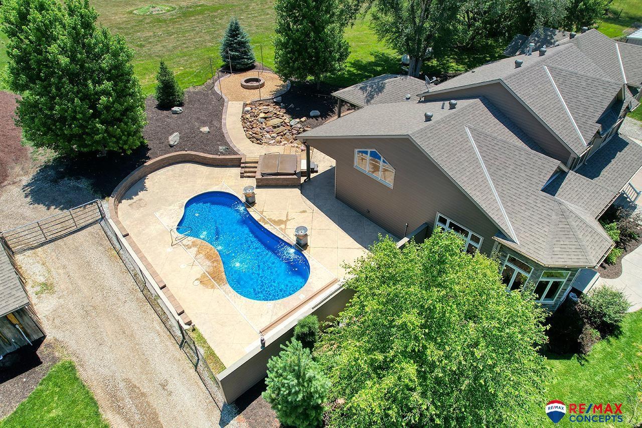Property Photo: 6700 SW 16th Street NE 68523