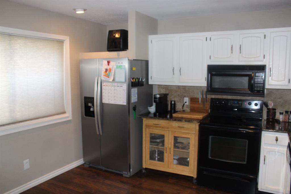 Property Photo:  441 NW Chimney Creek Drive  OK 73505 
