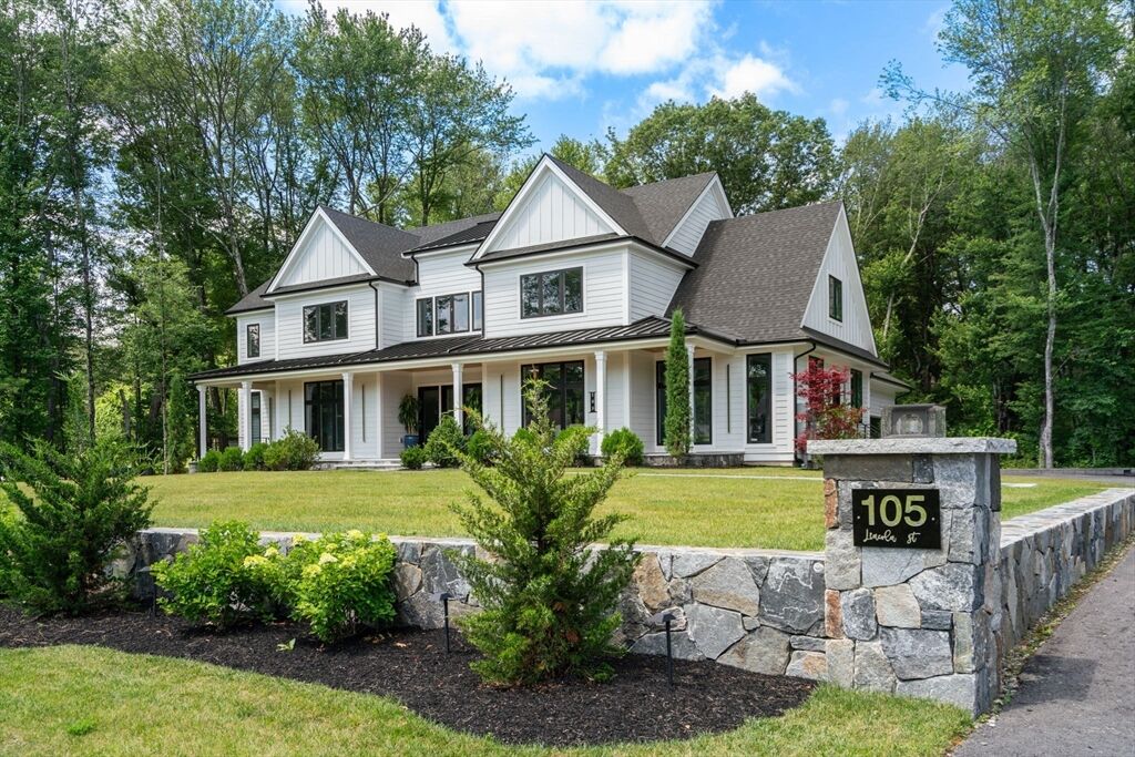 Property Photo:  105 Lincoln St  MA 01532 