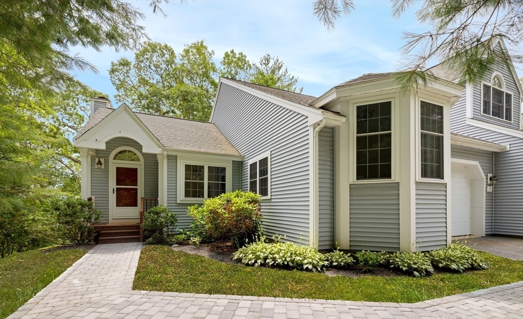 Property Photo:  1 Treetop Court 1  MA 01803 