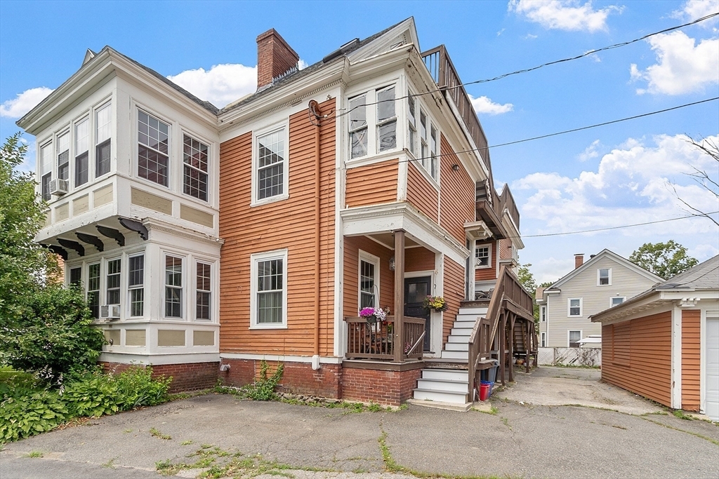 Property Photo:  405 Main Street 3  MA 01830 