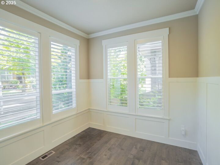 Property Photo: 15974 SW 76th Ave OR 97224