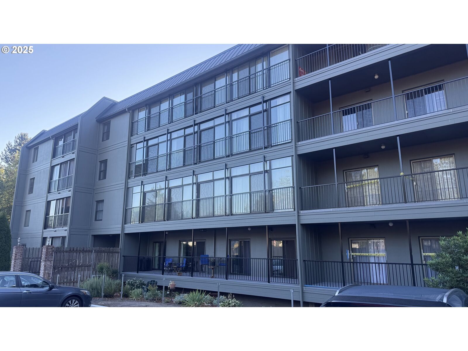 Property Photo: 45 Eagle Crest Dr 405 OR 97035