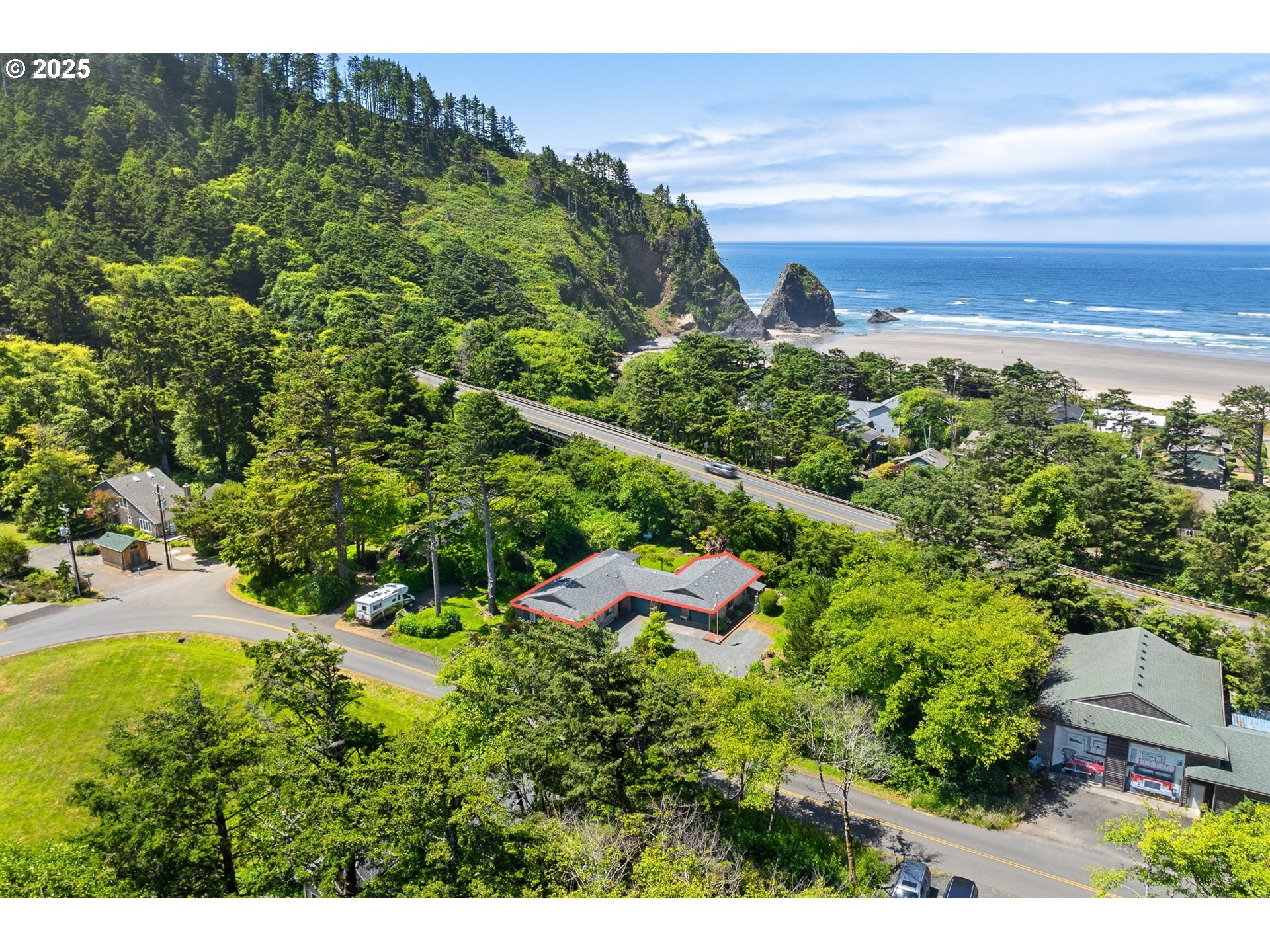 Property Photo:  79796 E Beach Rd  OR 97102 