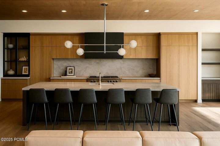 Property Photo:  2022 E Painted Bluff Circle  UT 84036 