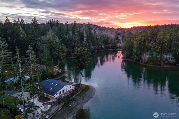 Property Photo:  3143 E North Island Drive  WA 98584 