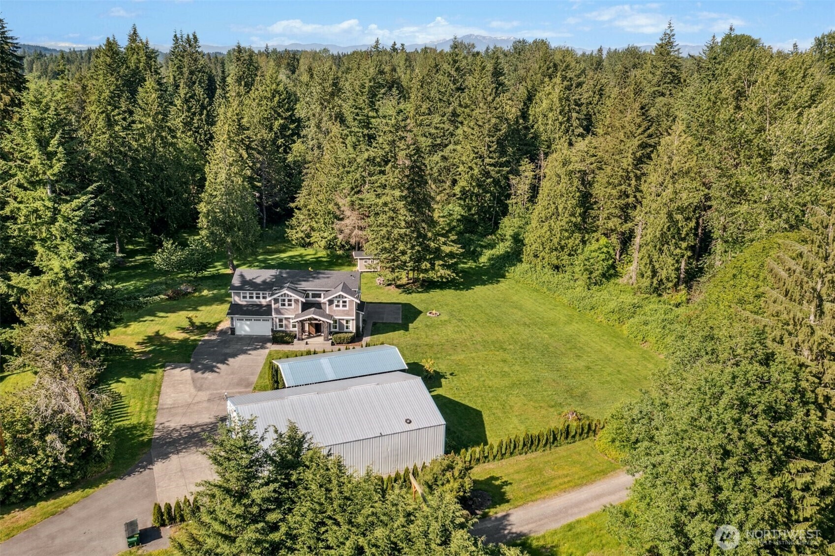 Property Photo: 22627 Echo Lake Road WA 98296