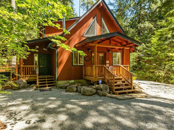 7502  Glacier Springs  Deming WA 98244 photo