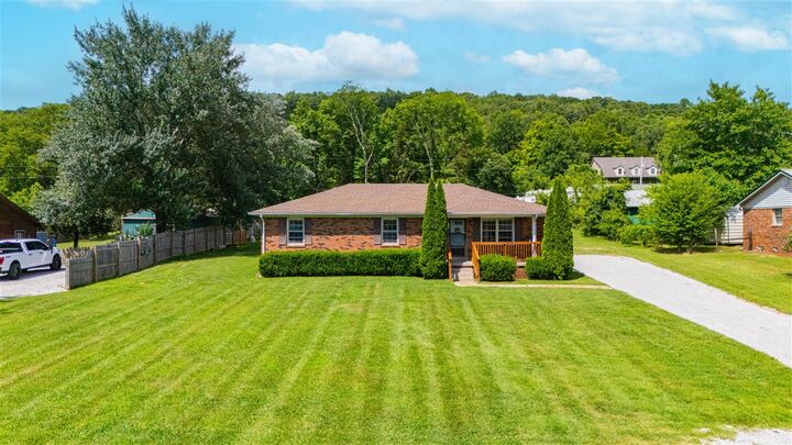 Property Photo:  8860 Morgantown Road  KY 42101 