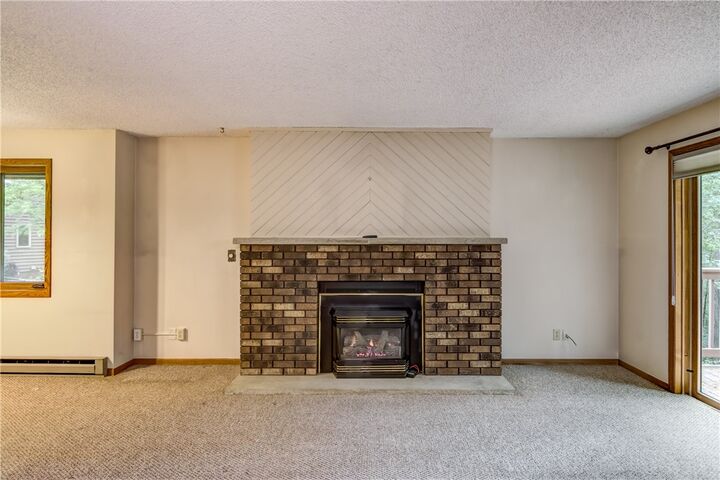 911 Woodglen Court  Altoona WI 54720 photo