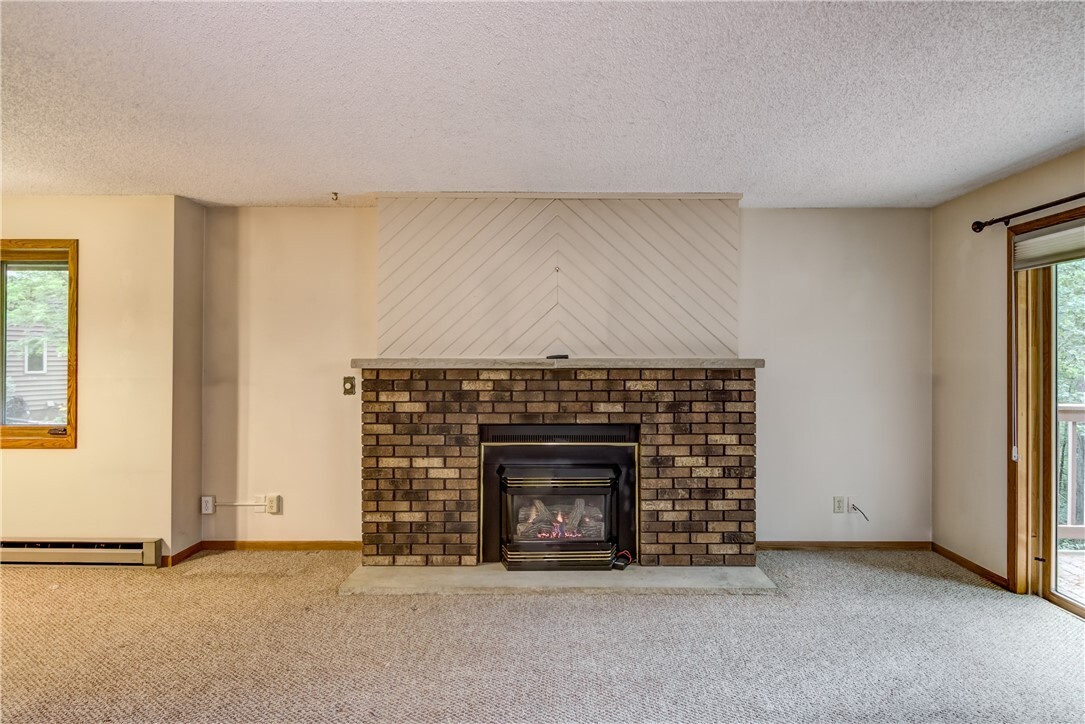 Property Photo:  911 Woodglen Court  WI 54720 