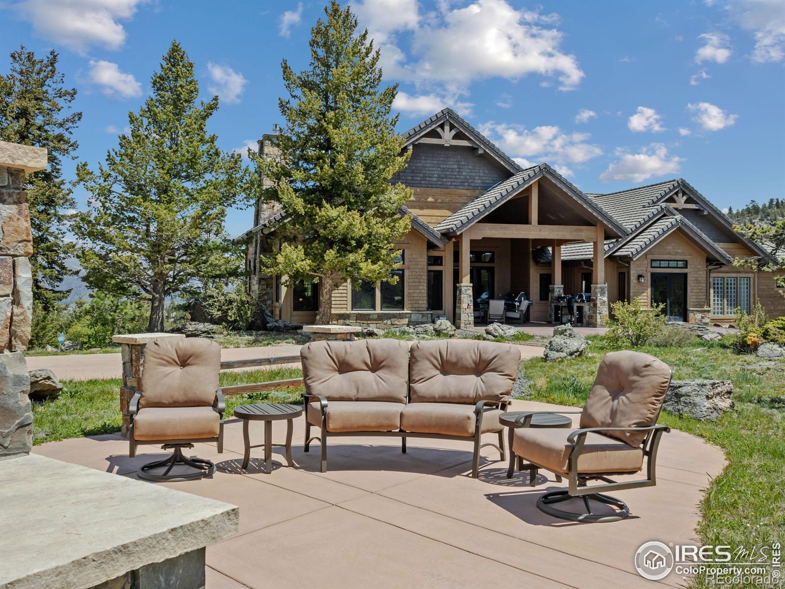 Property Photo: 3411 Hillcrest Lane CO 80517