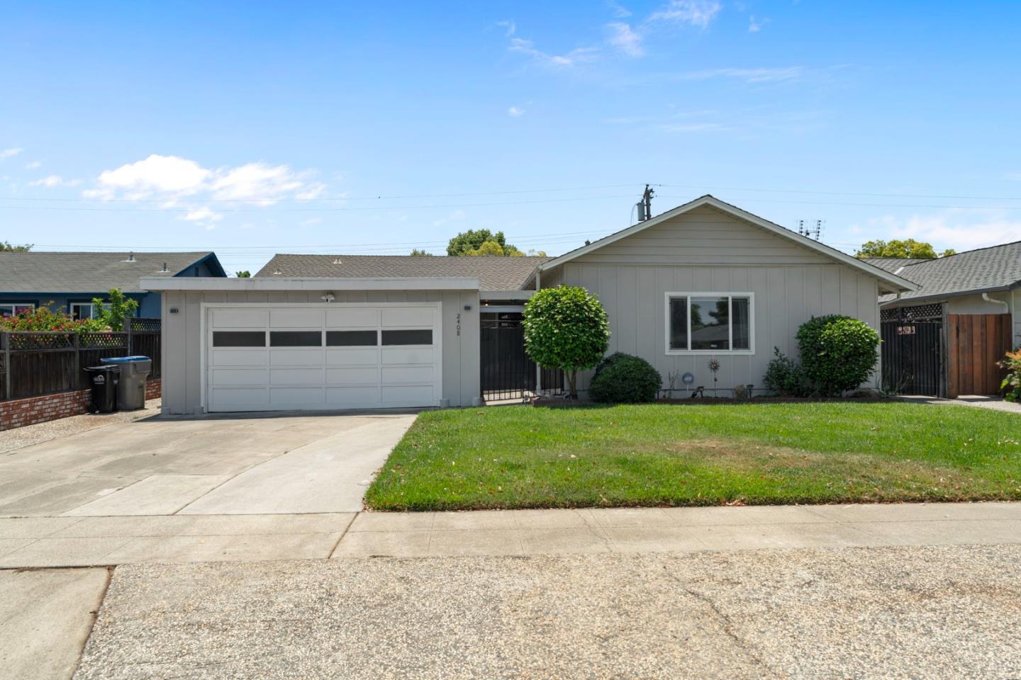 Property Photo: 2408 Aram Avenue CA 95128