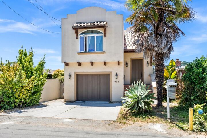 Property Photo: 423 Hillcrest Drive CA 95003