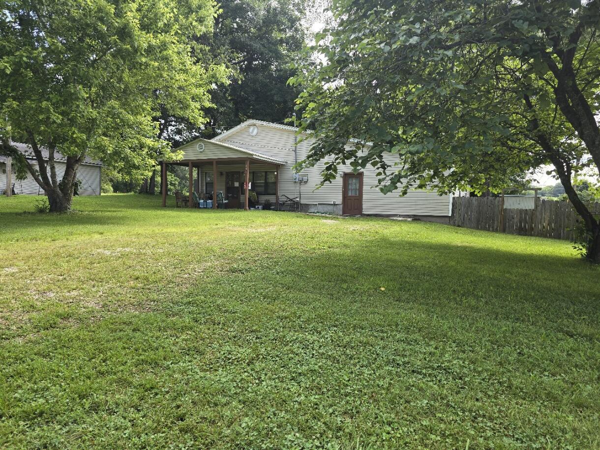 Property Photo: 445 Monroe Street MO 65791