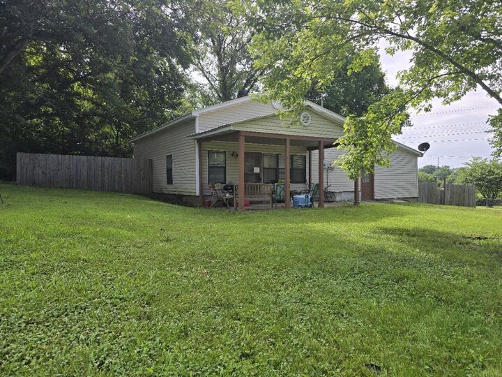 Property Photo: 445 Monroe Street MO 65791
